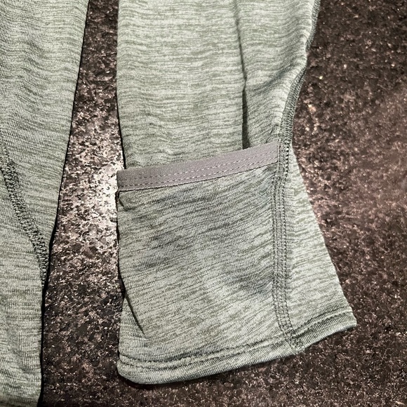 Mens Green- warm Half Zip - Picture 2 of 4